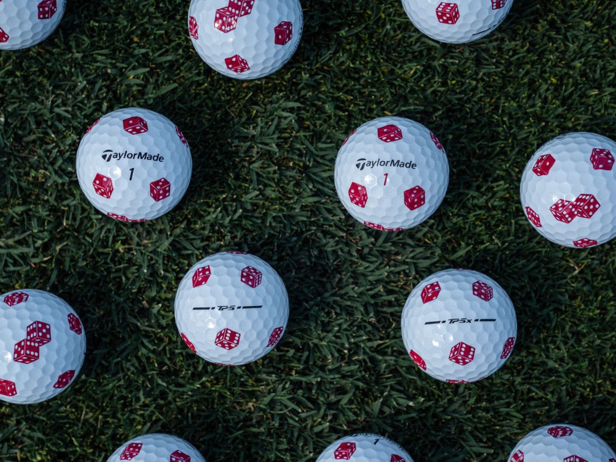 TaylorMade Tp5 Casino Edition - ballen op gras