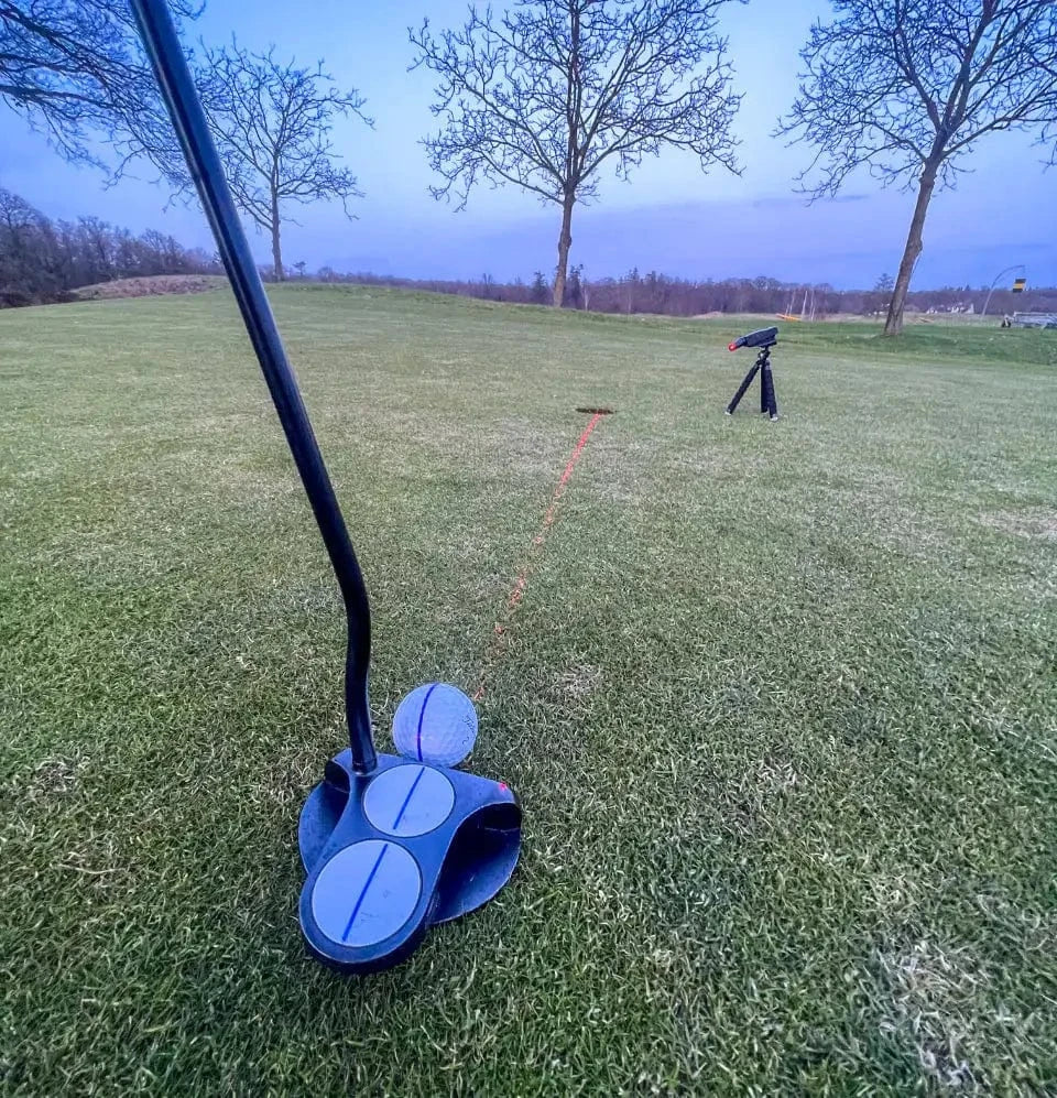 Golf Putting Laser met voetstuk – uitlijnhulp voor puttlijn en Setup