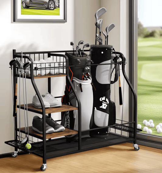 Golfbag Ständer mit Golftasche und Golfzubehör – praktische Aufbewahrung